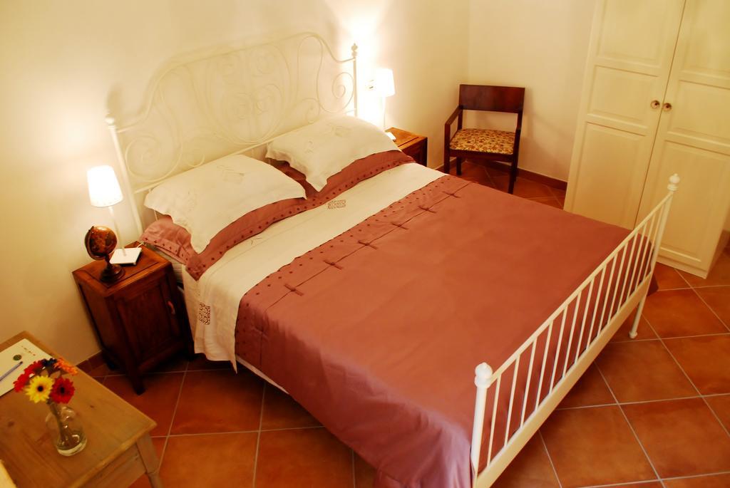 Bed and Breakfast Le Stanze dei Nonni Avellino Zimmer foto